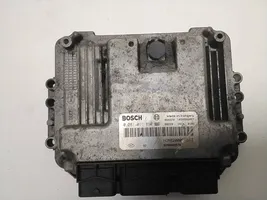 Nissan Primastar Kit centralina motore ECU e serratura 8200402578