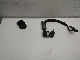 Renault Master II Engine ECU kit and lock set 8200442263