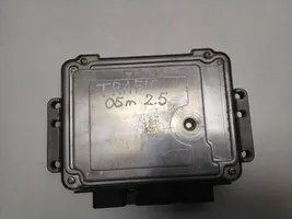 Renault Trafic II (X83) Calculateur moteur ECU 8200355238