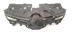 Renault Clio IV Maskownica / Grill / Atrapa górna chłodnicy 622563184R