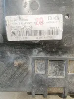 KIA Ceed Staffa del pannello di supporto del radiatore 641011H300
