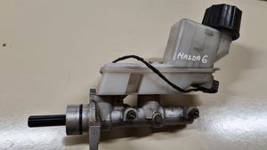 Mazda 6 Maître-cylindre de frein 4712