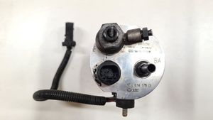 Volkswagen PASSAT B5.5 Bremžu intensitātes (svara) regulators 8E0614175D