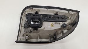 Opel Zafira A Aizmugurējais lukturis virsbūvē 62281