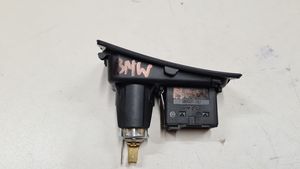 BMW 1 E81 E87 Connettore plug in AUX 61316930561