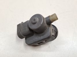 Nissan Primera Moteur de réglage du niveau des phares 7700420737