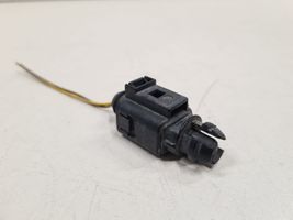 Audi A6 S6 C6 4F Sonde température extérieure 8Z0820535