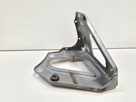 Audi A6 S6 C6 4F Soporte de montaje del guardabarros 4F0821135