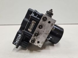 Skoda Fabia Mk2 (5J) ABS Pump 0265239059