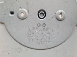 Nissan Leaf I (ZE0) Trappe de chargement électrique 657133NF0A