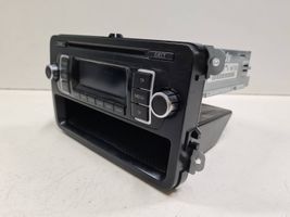 Volkswagen Caddy Radio/CD/DVD/GPS-pääyksikkö 5K0035156A