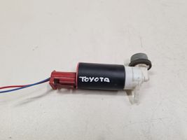 Toyota Corolla Verso E121 Pumpe Scheibenwaschanlage 