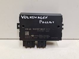 Volkswagen PASSAT B7 Module de contrôle crochet de remorque 1K0907383F