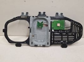 Mercedes-Benz R W251 GPS-pystyantenni A2518202275