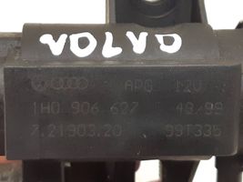 Volvo S80 Zawór podciśnienia / Elektrozawór turbiny 1H0906627