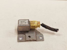 Peugeot iOn Airbagsensor Crashsensor Drucksensor 8651A151