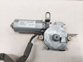 Mercedes-Benz E W211 Sunroof motor/actuator A2038203142