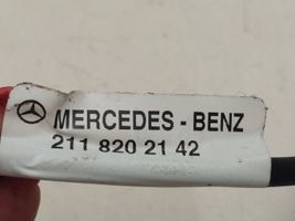 Mercedes-Benz E W211 Istuimen puhallin 2118202142