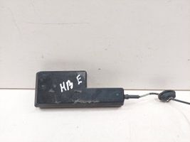 Mercedes-Benz E W211 Radion antenni A2118202775