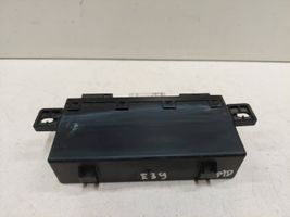 BMW 5 E39 Oven ohjainlaite/moduuli 61358377593