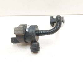 BMW 3 E90 E91 Valve vacuum 7551262