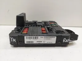 Renault Scenic II -  Grand scenic II Module de fusibles 8200306032C