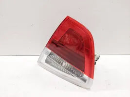 BMW 3 E90 E91 Lampy tylnej klapy bagażnika 6937460