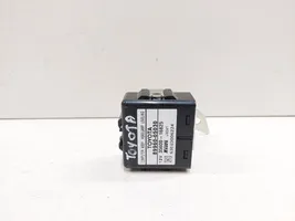 Toyota Avensis T250 Lichtmodul Lichtsensor 8996005030