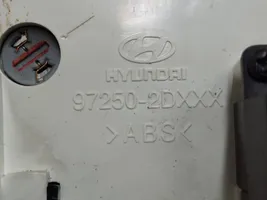 Hyundai Elantra Oro kondicionieriaus/ klimato/ pečiuko valdymo blokas (salone) 972502DXXX