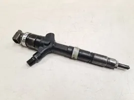 Toyota Corolla Verso E121 Injecteur de carburant 236700G010