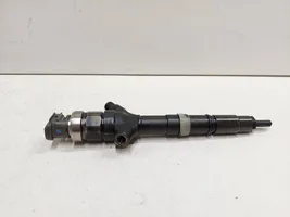 Toyota Corolla Verso E121 Injecteur de carburant 236700G010