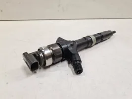 Toyota Corolla Verso E121 Injecteur de carburant 236700G010