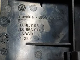 Volkswagen Touareg I Hansikaslokero 7L6857961B