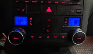 Volkswagen Touareg I Unidad de control climatización 7L6907040H