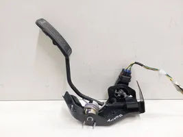 Toyota Avensis T250 Pedal del acelerador 8222305060