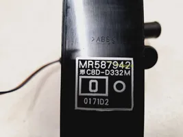 Mitsubishi i-MiEV Interrupteur commade lève-vitre MR587942