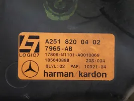 Mercedes-Benz R W251 Tavarahyllyn kaiutin A2518200402