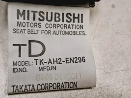 Mitsubishi i-MiEV Etuistuimen turvavyö TKAH2EN296
