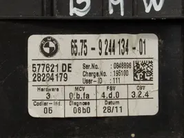 BMW 3 E90 E91 Etuistuimen valo 9244134