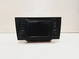 Audi A6 S6 C5 4B Panel / Radioodtwarzacz CD/DVD/GPS 4B0035192H