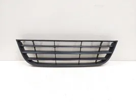 Volkswagen Polo IV 9N3 Kratka dolna zderzaka przedniego 6Q0853677B