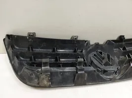 Volkswagen Polo IV 9N3 Maskownica / Grill / Atrapa górna chłodnicy 1T0853601