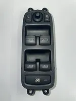 Volvo V50 Electric window control switch 30710788