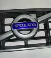Volvo XC60 Grotelės viršutinės 31386997