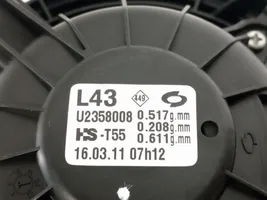 Renault Latitude (L70) Ventola riscaldamento/ventilatore abitacolo U2358008