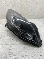 Opel Zafira C Faro/fanale 030126360205