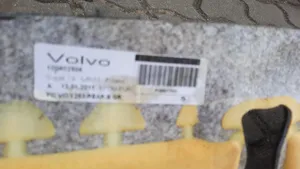 Volvo V60 Wykładzina podłogowa przednia 