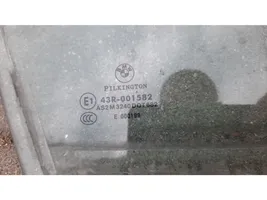 BMW X3 E83 Etuoven ikkunalasi, neliovinen malli 