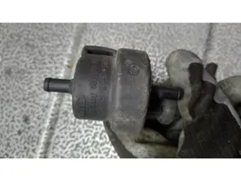 Audi A6 S6 C5 4B Vacuum valve 