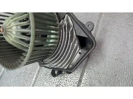 Audi A4 S4 B5 8D Ventola riscaldamento/ventilatore abitacolo 